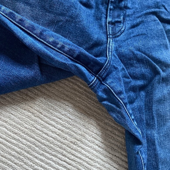 J Brand 620 Mid Rise Super Skinny Distressed Mid Mystic Wash Blue Jeans Size 31 - Picture 8 of 14